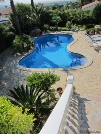 4 Bedrooms - House - Girona - For Sale - 2