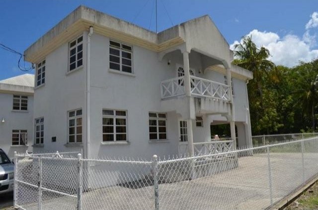 10 bedroom Property For Sale: Maxwell..