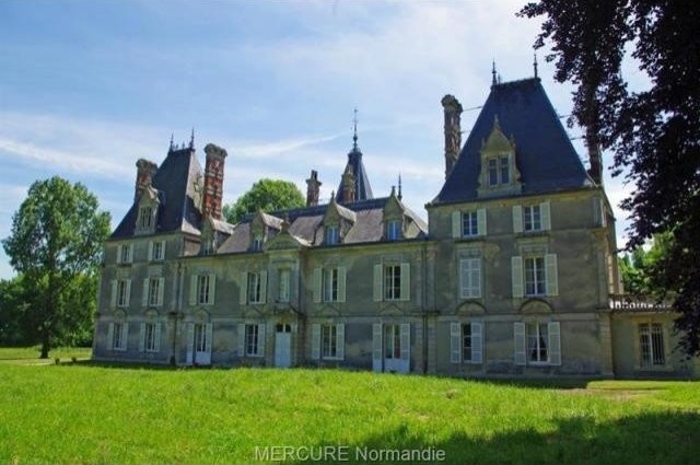 16 bedroom Castle For Sale: 14480.. - 2