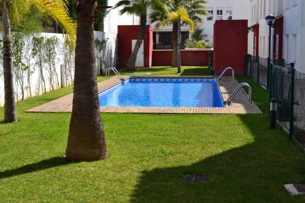 3 Bed 2 Bath Townhouse Jesus Pobre* - 2