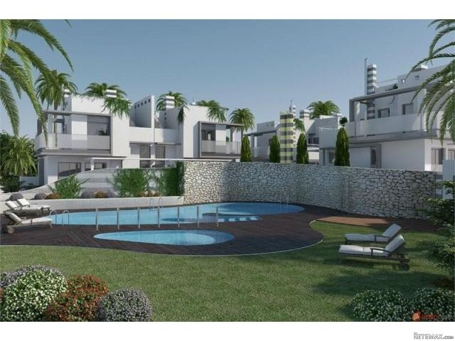 2 bedroom Apartment For Sale: Various..