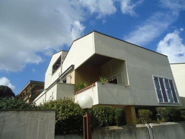 3 Bedrooms - Apartment - For Sale