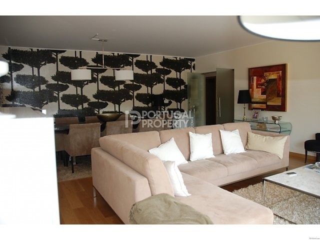 Spectacular 3 Bedroom Apartment In..