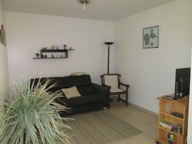 Detached Bugalow With Super Garden - 2