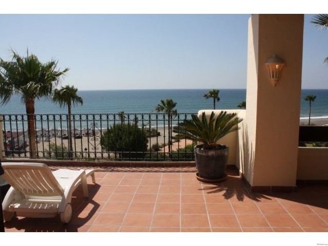 3 Bedrooms - Apartment - Malaga - Resale