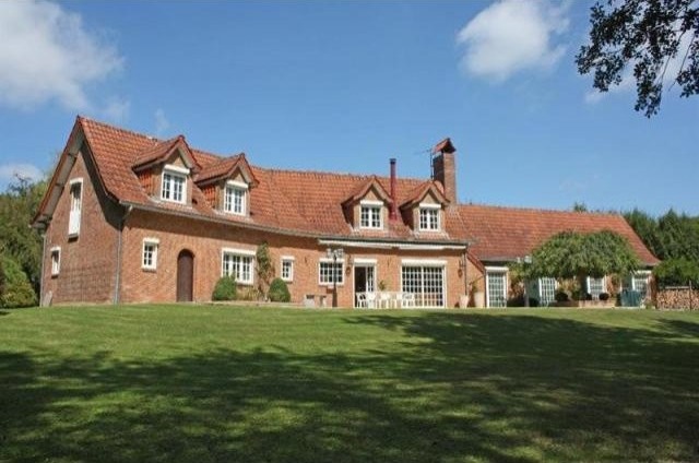 4 bedroom Country House For Sale: 59600..