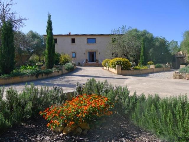 Impressive country house with lots of.. - 2