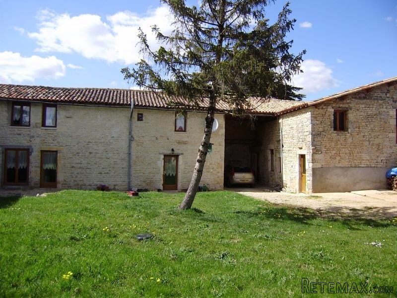 Renovated 4 Bed Stone Village House