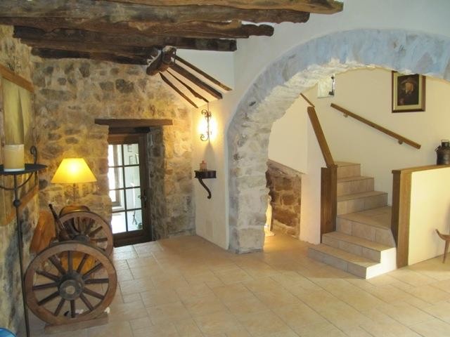 4 bedroom Country House For Sale: Besalú - 2
