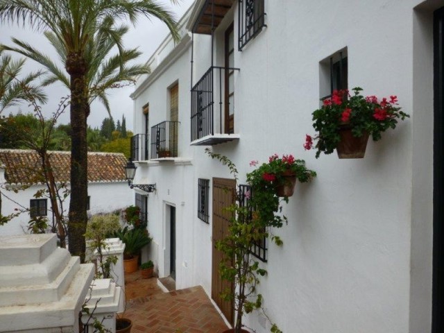 Town House - Pretty typical Andalusian..