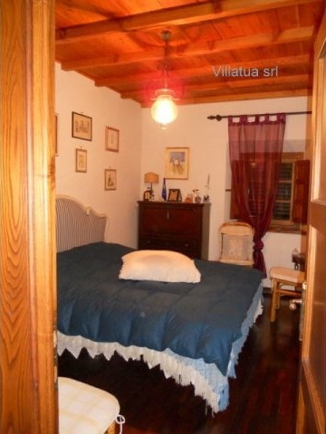 Village/town House - For Sale - North..