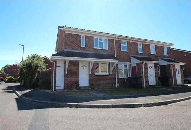 2 bedroom End of Terrace House For..
