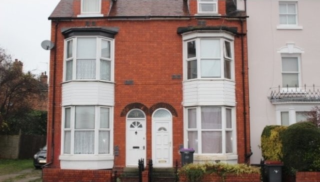 ROOM TO LET IN WELLINGTON - ALL BILLS..