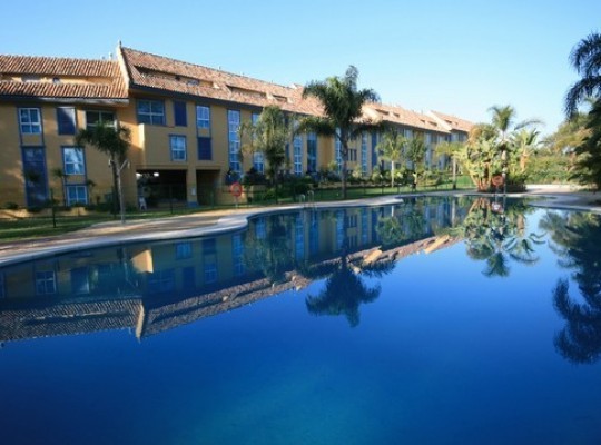 Apartment for sale in Marbella East..