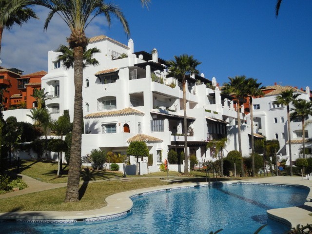 PENTHOUSE FOR SALE IN CALAHONDA - 2