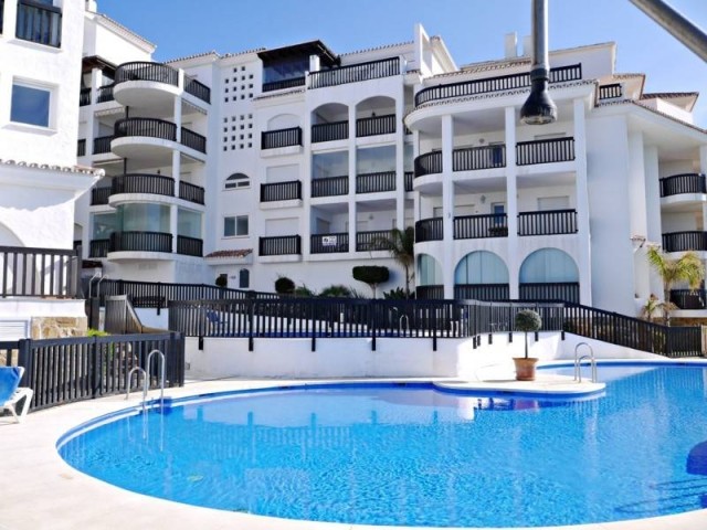 APARTMENT FOR SALE IN CALAHONDA - 2