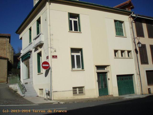Airy Village House With Shop/studio*.. - 2