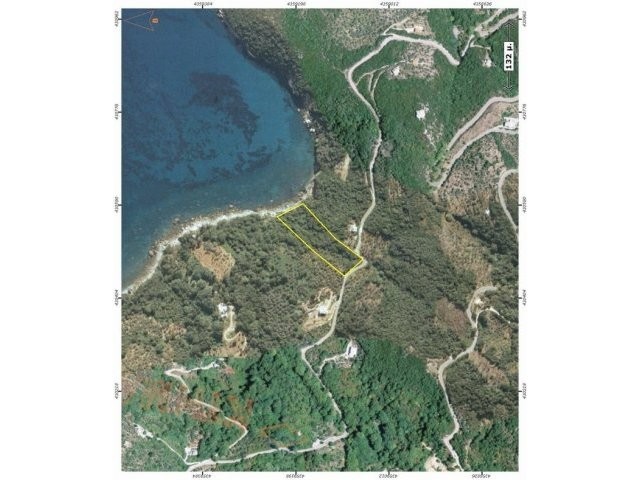 B367 - Land parcel of 8200sq.m. in..