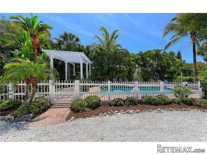 House For Sale: 2922 Gulf Of Mexico Dr.. - 2