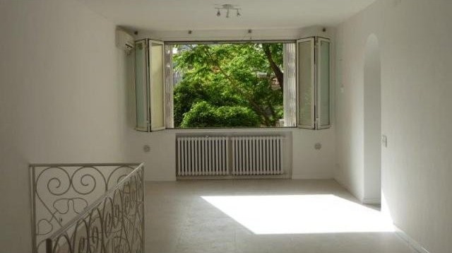 1 Bedroom - Apartment - For Sale