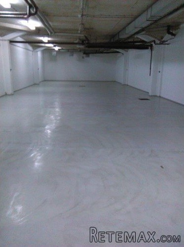 Prodajem skladište 450m2 za 270.000 EUR - 6