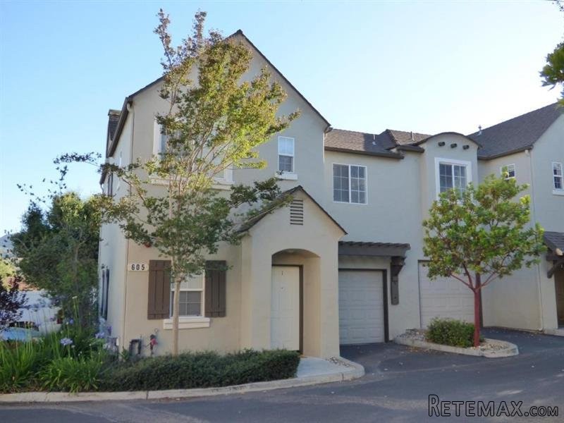 3 bedroom Apartment For Sale: 605..