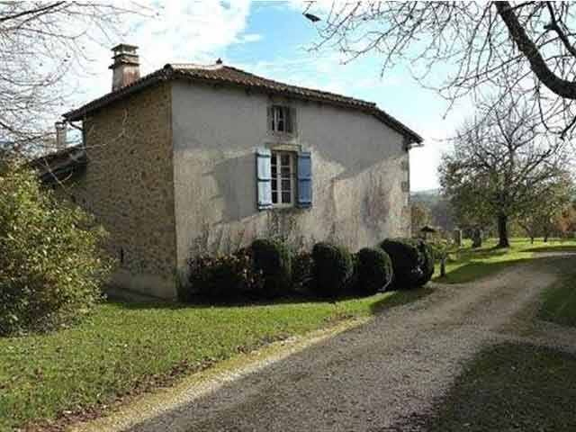 Domaine With 3 Holiday Cottages And.. - 2