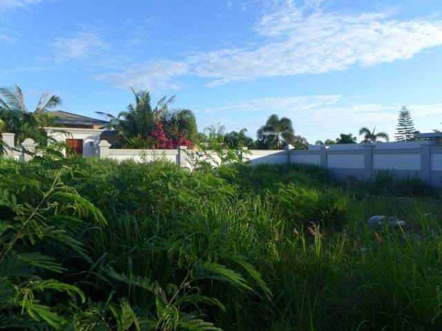 Sea view building plot in Siam Royal..