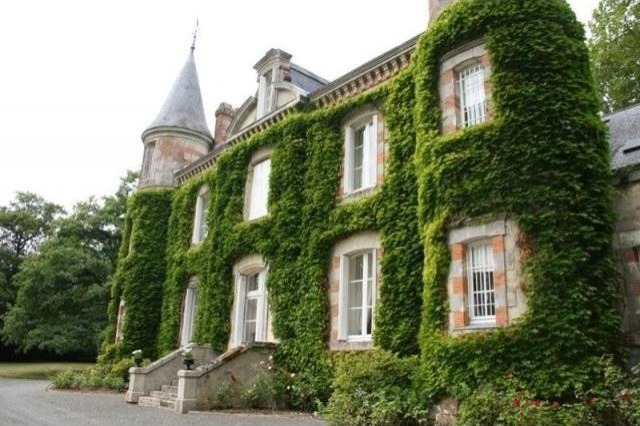 5 bedroom Castle For Sale: 85300.. - 2