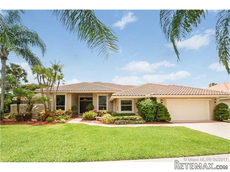 5 bedroom House For Sale: 388 Coconut..
