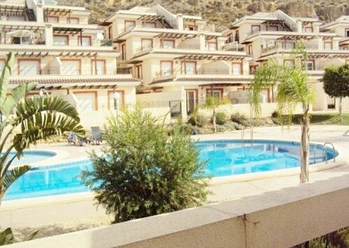 * HOLIDAY APARTMENT NEAR GOLF