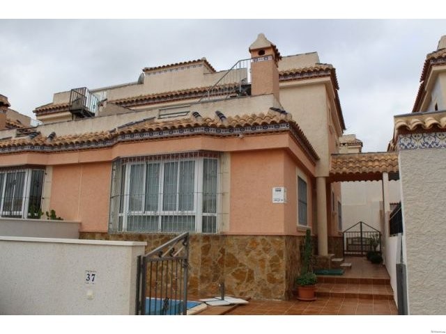 Semi-Detached for sale 139.000 €..