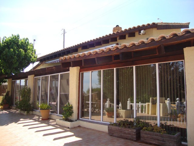3 Bedrooms - Property - Alicante - For..