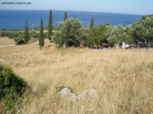 Land w/building licence for 3 villas.. - 2