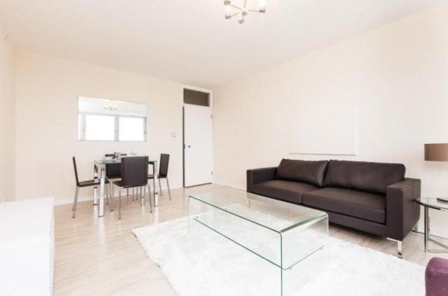 2 Bedrooms - Apartment - London - For..