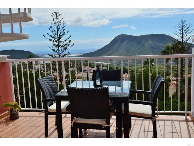 2 bedroom penthouse apartment for sale..
