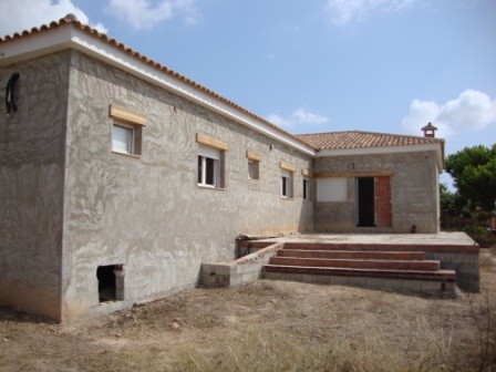 Unfinished Villa Offered at Great Price
