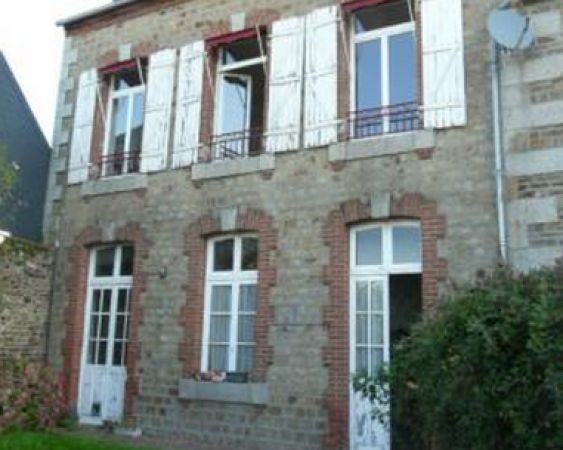 Striking Period Property in Great..