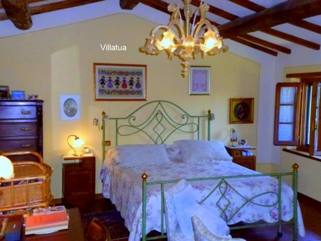 Country/farmhouse - For Sale - - EUR..