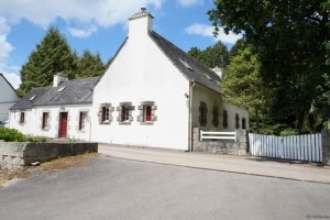 Detached House in Nice Village Location