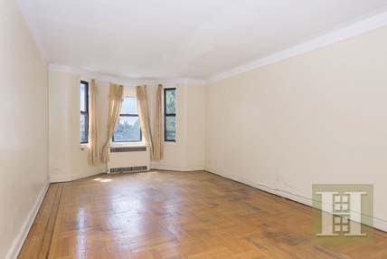 1 bedroom Apartment For Sale: 645 EAST..