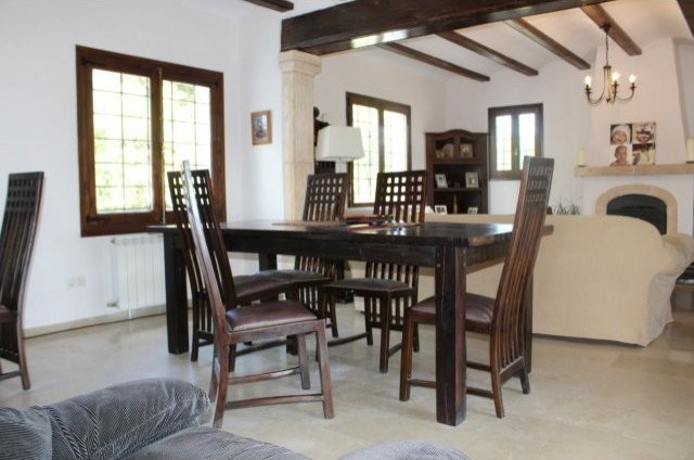 6 Bedroom Villa in Javea - 2