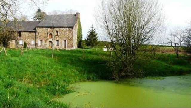 Country Property Close To Cycle Path