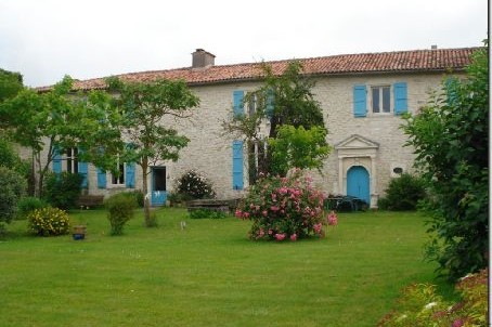 Stone House For Sale St Jean D Angely - 2