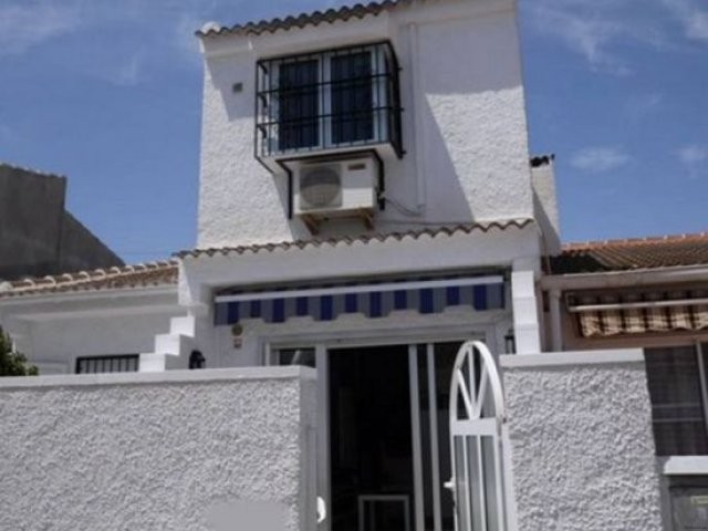Bungalow for sale 68.950 € Costa..