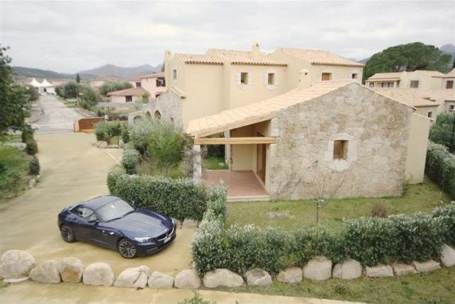 2 Bedrooms - Apartment - For Sale