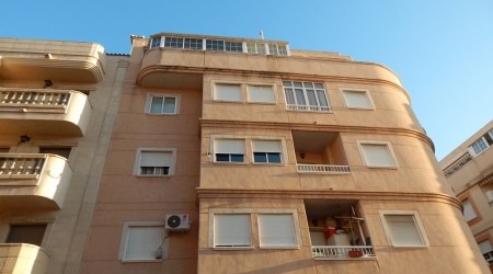 Resale · Apartment · Spain · Costa Bl..