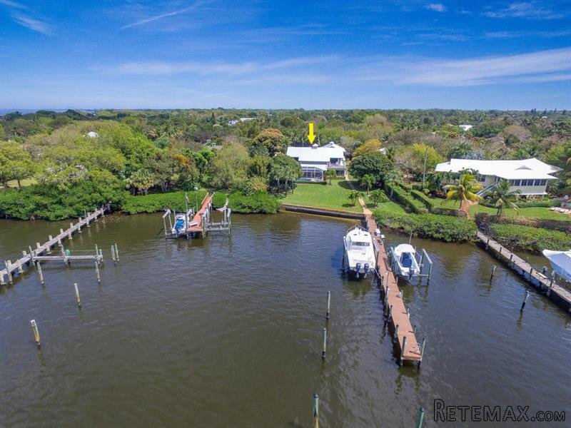 4 bedroom Residence For Sale: Stuart.. - 2