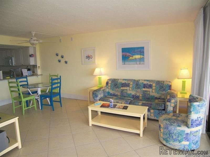 1 bedroom Condominium For Sale:.. - 2