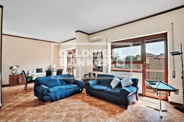 2 Bedrooms - Apartment - For Sale